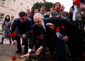 Edi Rama and the families of victims from the January 21, 2011, protest.