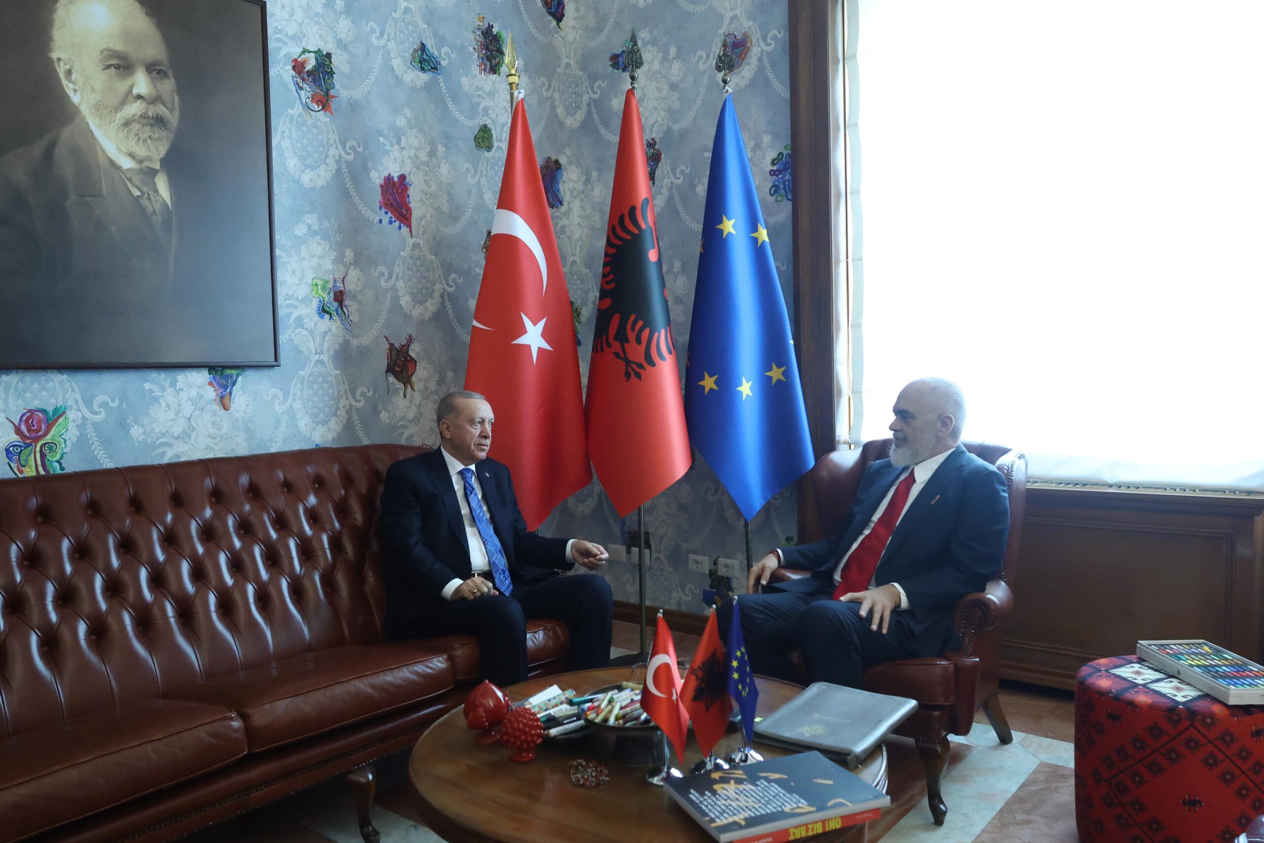 Albania and Turkey set ambitious trade goal of 2 billion euros