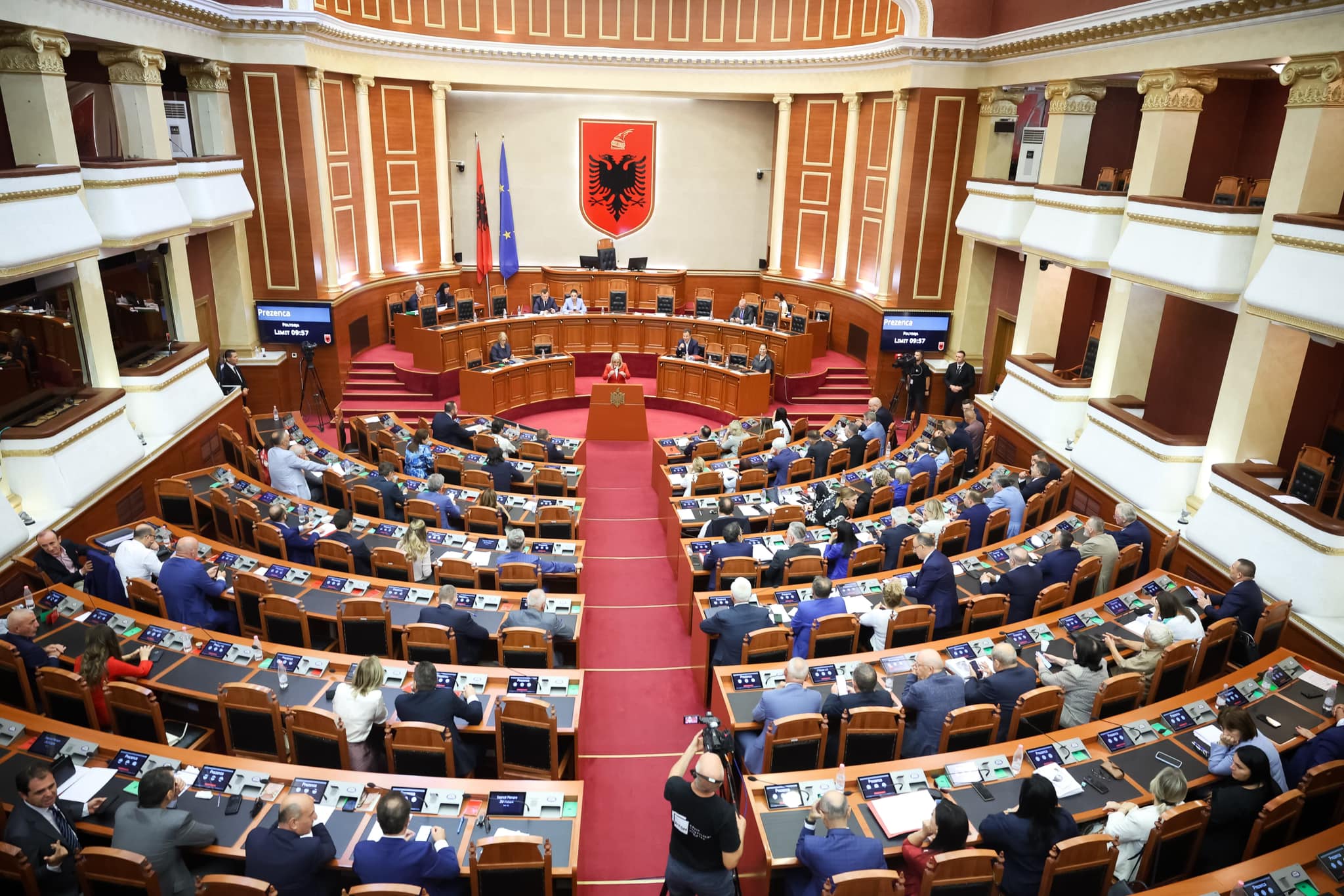 Albanian Parliament approves Electoral Code changes to allow external voting for Diaspora