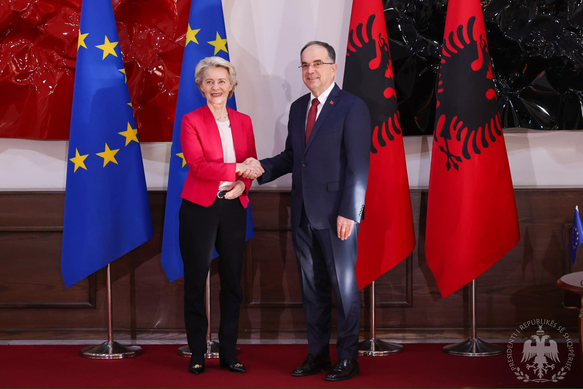 President Begaj advocates for Albania’s EU membership in meeting with Von der Leyen