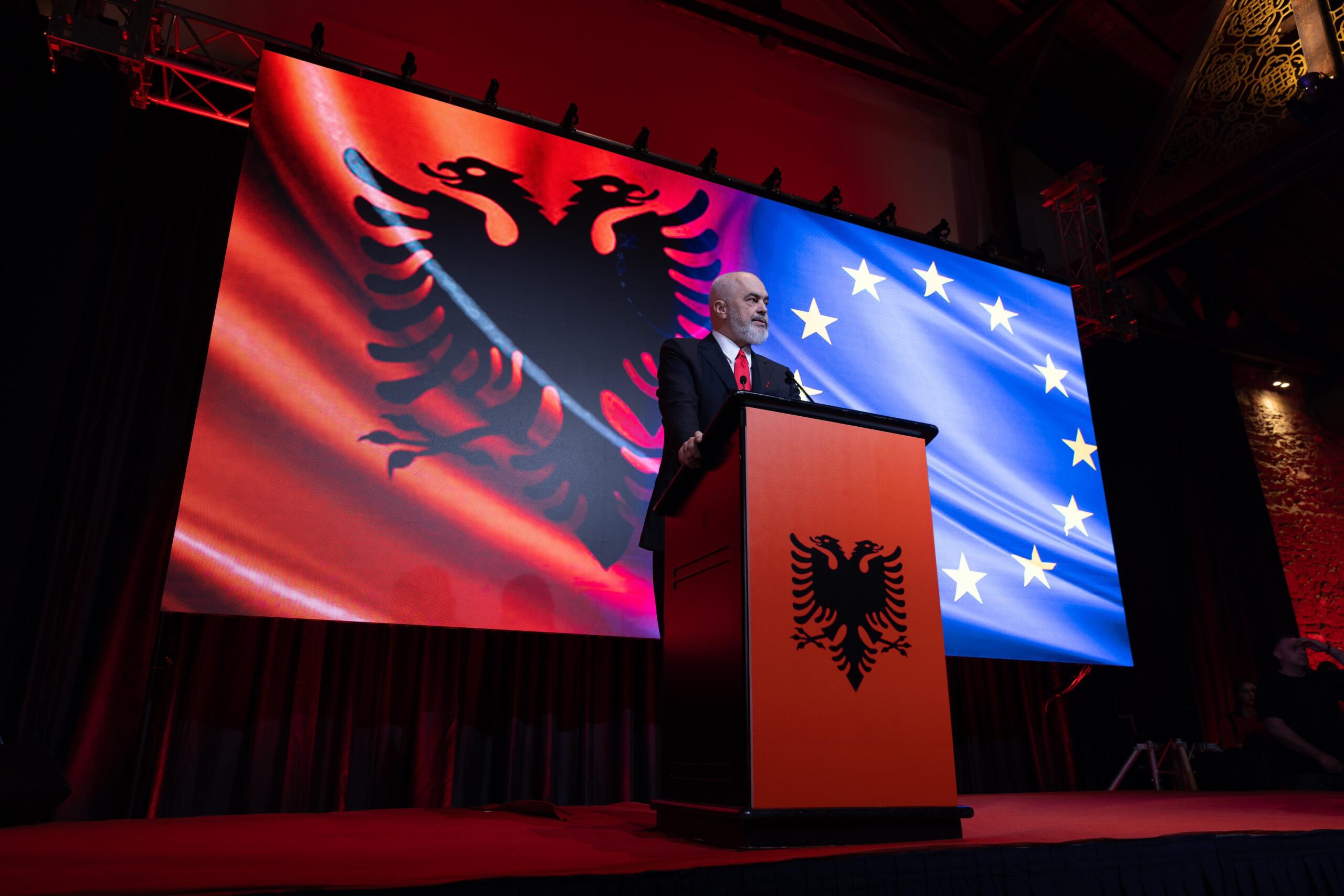 Edi Rama calls on Albanian diaspora in Greece to vote for Socialist Party in 2025 elections