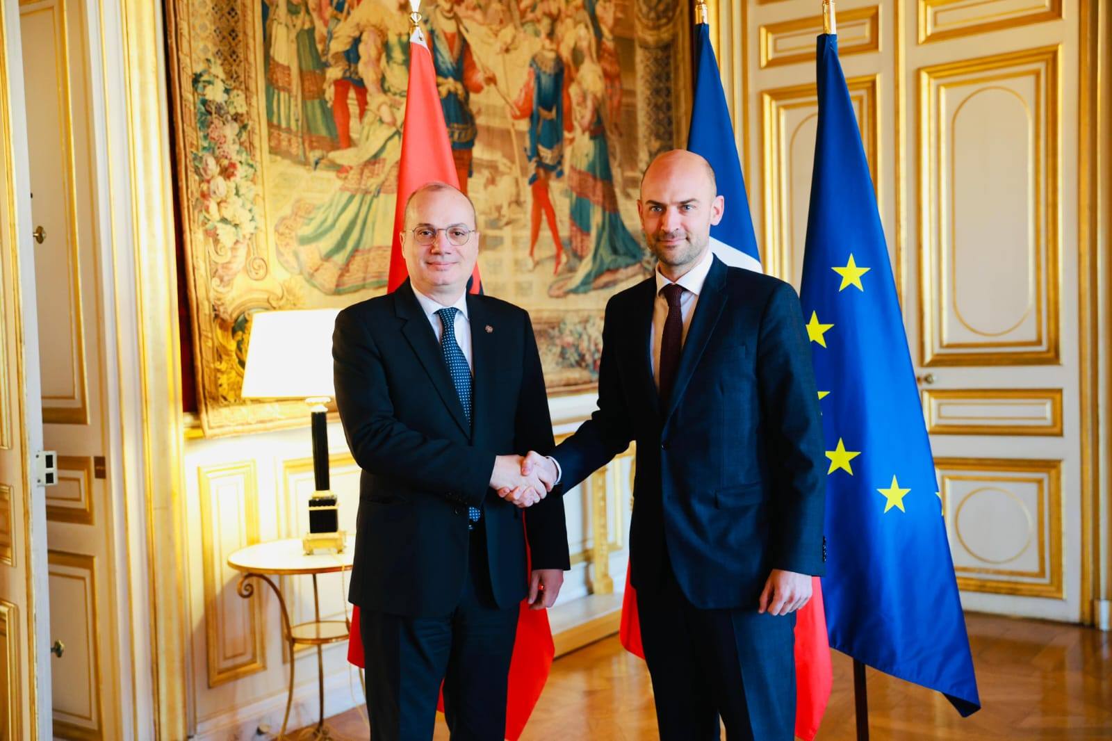 Albanian and French foreign ministers discuss EU integration and regional security in Paris