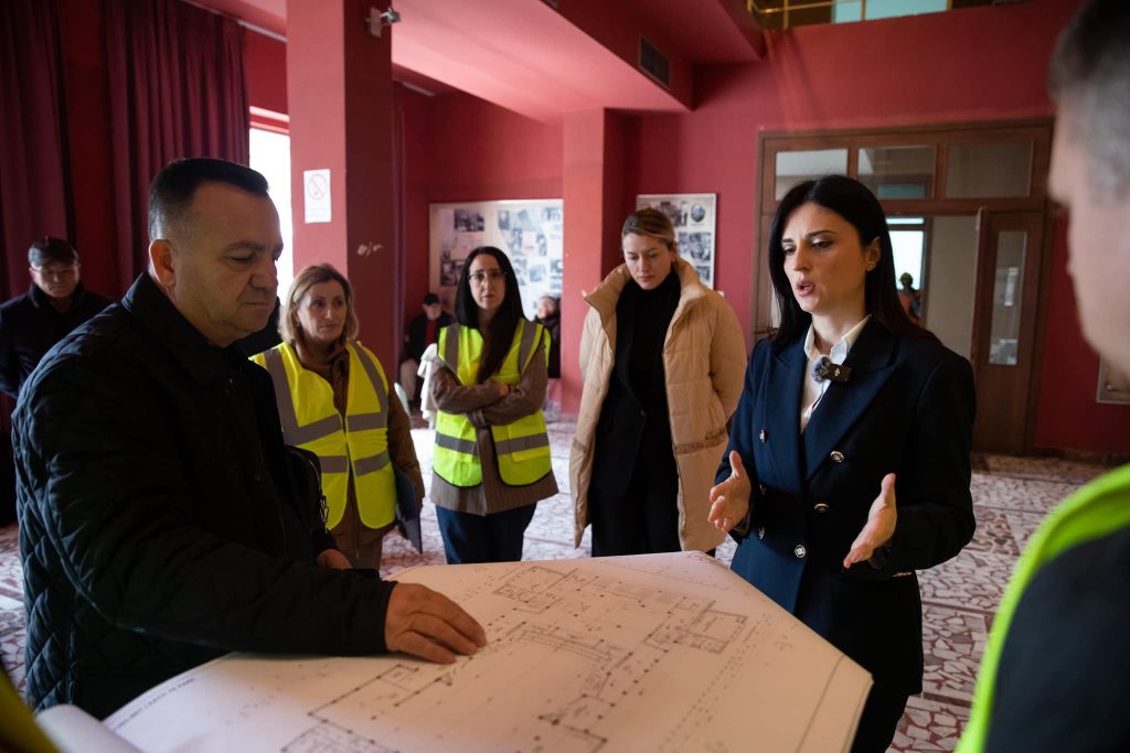 “Aleksandër Moisiu” Cultural Center in Durrës undergoes major renovation