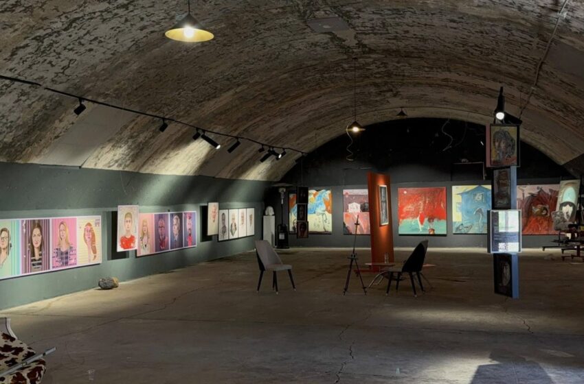 Helidon Haliti's exhibition “Between Two Worlds,” at the “Two Worlds” Gallery in Seferan.