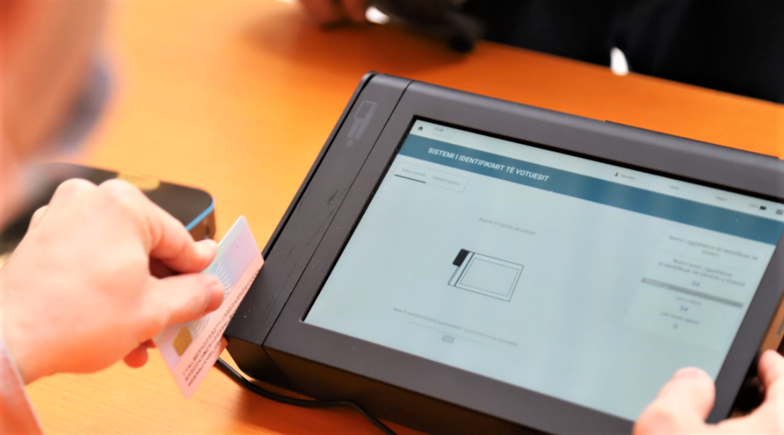 Government extends ID validity to ensure voting rights for 600,000 citizens