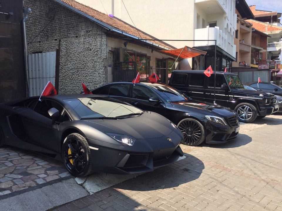 Tax authorities target owners of undeclared luxury cars