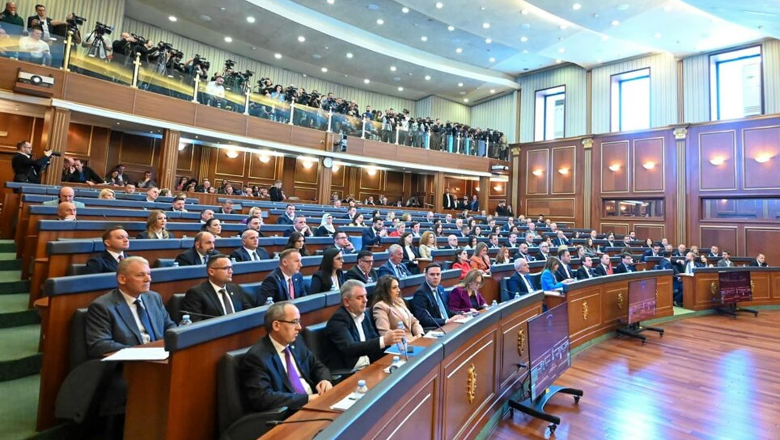 Kosovo deadlock deepens as Kurti rejects Constitutional Court deadline and calls for cooperation