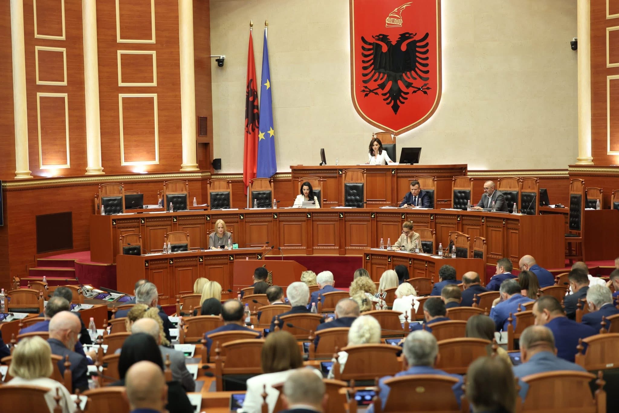 Albanian Parliament concludes final session ahead of post-election shake-up