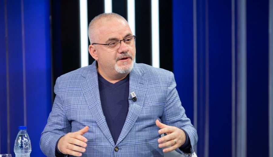 Greece bans Albanian journalist Artan Hoxha, citing threat to public order