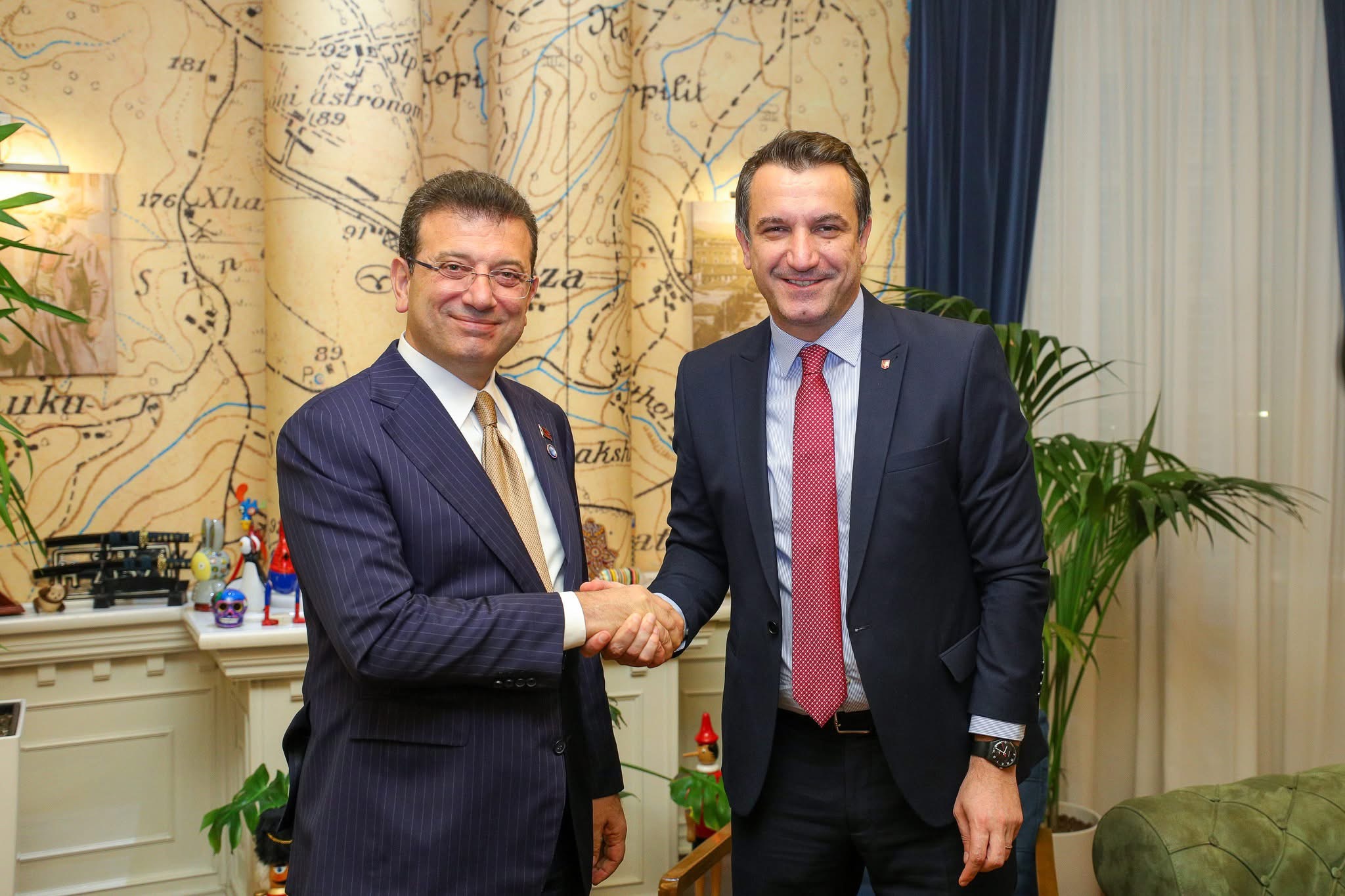 Istanbul Mayor Imamoglu sends letter from prison congratulating Veliaj on court decision